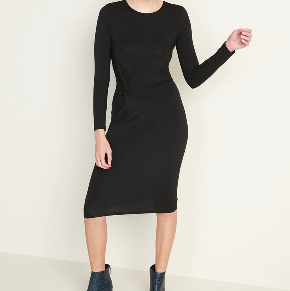 Old Navy Twist Front Dress - Picture 5 of 5